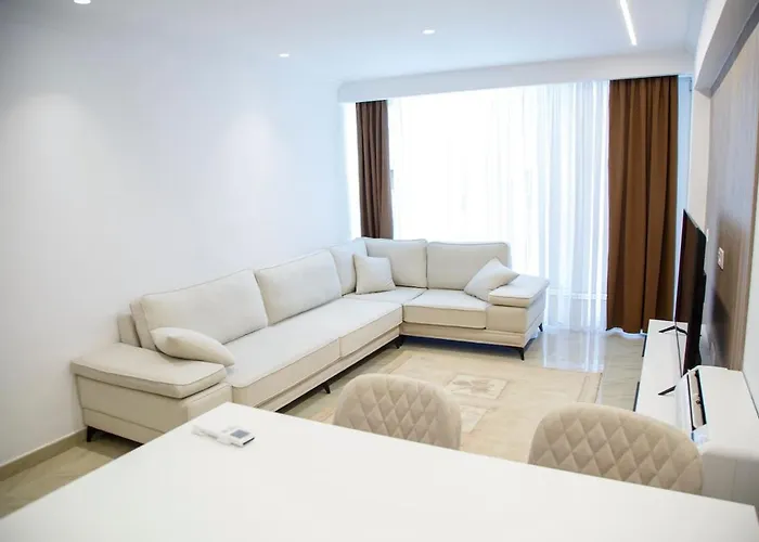 Shomez 公寓 地拉那